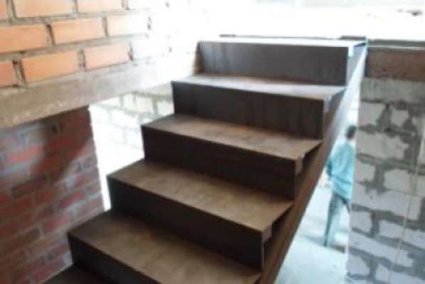 Монтаж лестниц в Томске фото 4