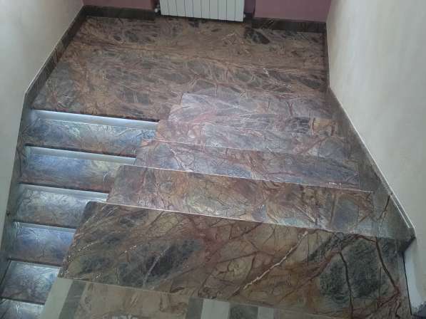 Лестницы из натурального камня мрамора и гранита в Видном фото 5