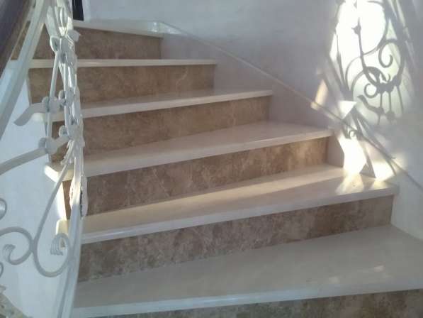 Лестницы из натурального камня мрамора и гранита в Видном фото 10