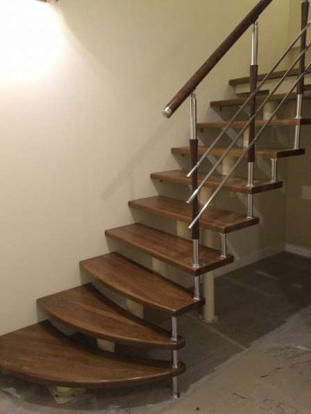 Изготовление и проектирование лестниц для дома в Керчи фото 11