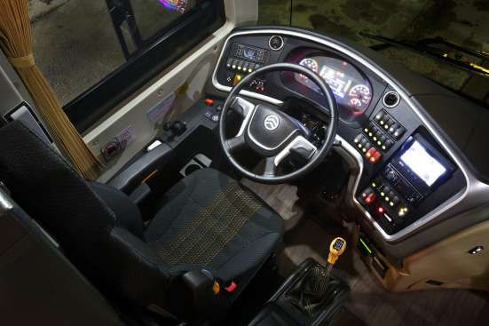 Туристический автобус Golden Dragon XML 6126 JR Triumph в Челябинске фото 5