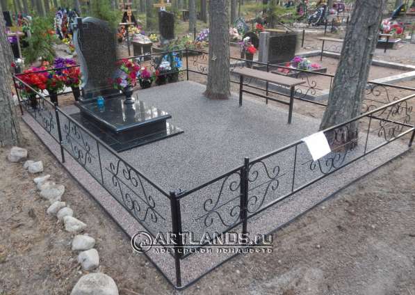 Благоустройство могил покрытием каменный ковер Art Gravel в Санкт-Петербурге фото 10