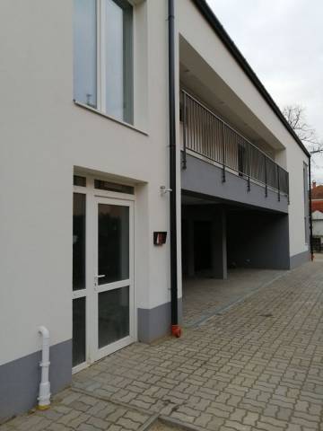 Eladó 72 m2 új építésű tégla lakás, Debrecen, Hatvan utcai kert  - Debrecen, Hatvan utcai kert - Eladó ház, Lakás 7