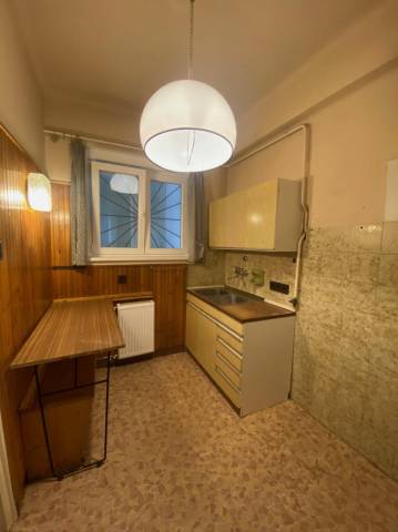 Eladó lakás Budapest Üllői út IV. emelet 56m2 ref:6698 | Lakáspont - belváros specialista ingatlanir - Budapest VIII. kerület, Üllői út - Tégla lakás 1