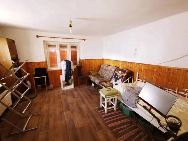 Eladó 48 m2-es családi ház Akasztó - Akasztó - Eladó ház, Lakás 3