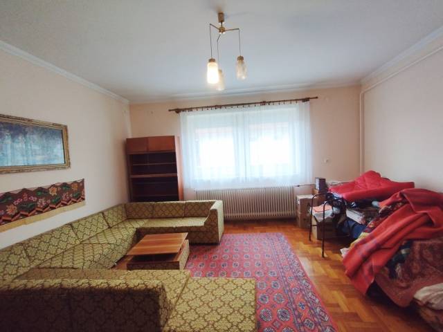 Eladó 140 m2-es családi ház Debrecen - Debrecen - Eladó ház, Lakás 0
