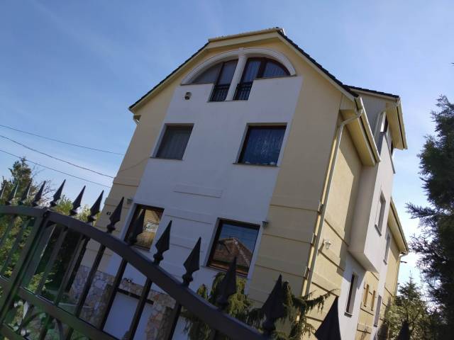 Eladó 500 m2-es családi ház Budapest XXII. kerület - Budapest XXII. kerület - Eladó ház, Lakás 4