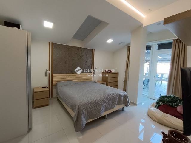 Eladó ház, Budapest 15. ker. - Budapest XV. kerület, Pestújhely - Családi ház 9