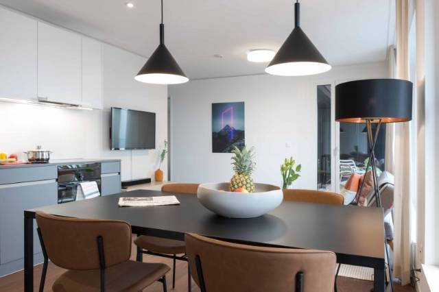 Frej Zoltán - Csempézési munkák