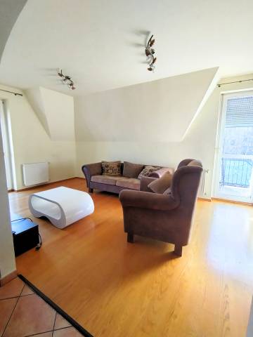 Eladó 82 m2-es téglalakás Debrecen - Debrecen - Tégla lakás 7