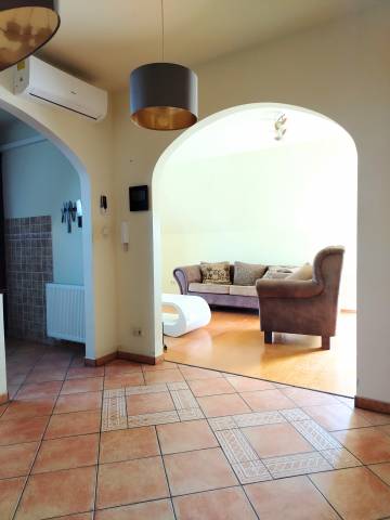 Eladó 82 m2-es téglalakás Debrecen - Debrecen - Tégla lakás 6