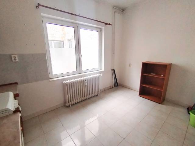 Eladó 80 m2-es téglalakás Debrecen - Debrecen - Tégla lakás 2