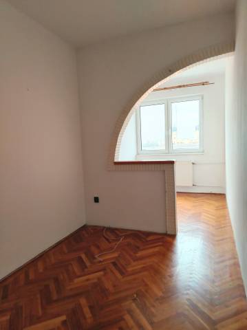 Eladó 80 m2-es téglalakás Debrecen - Debrecen - Tégla lakás 10