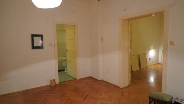 Eladó 81 m2-es téglalakás Budapest II. kerület - Budapest II. kerület - Eladó ház, Lakás 7