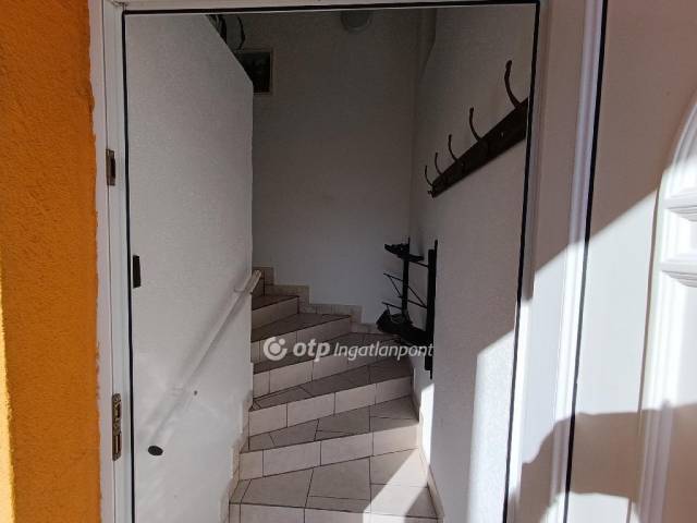 Eladó Ház, Levél - Levél - Családi ház 9