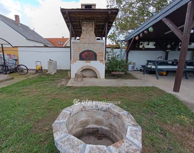 Eladó Ház, Levél - Levél - Családi ház 26