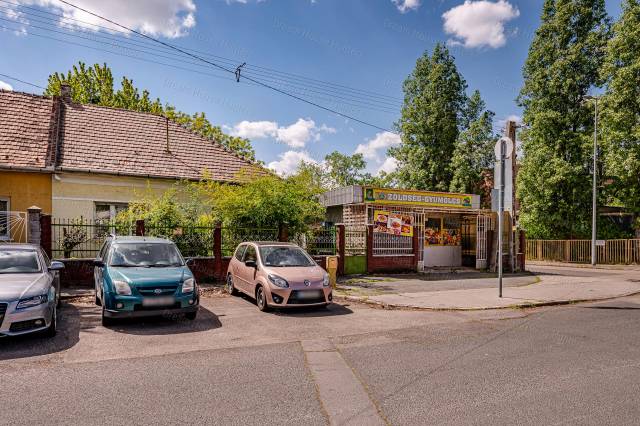 CSALÁDI HÁZ MELLÉKÉPÜLETTEL, GARÁZZSAL, ÜZLETTEL ELADÓ - BUDAPEST XXI. - Budapest XXI. kerület - Eladó ház, Lakás 4