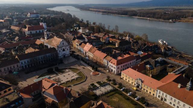 Eladó 53 m2-es téglalakás Vác, Március 15. tér - Vác, Március 15. tér - Tégla lakás 7