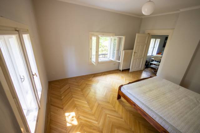Eladó 111 m2-es téglalakás Budapest XI. kerület - Budapest XI. kerület - Eladó ház, Lakás 8
