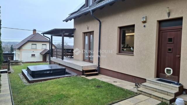 Felújított, 2 szint, gázcirkó, padlófűtés, napelem, klíma, iker ház, Gödöllő - Gödöllő - Ikerház 20