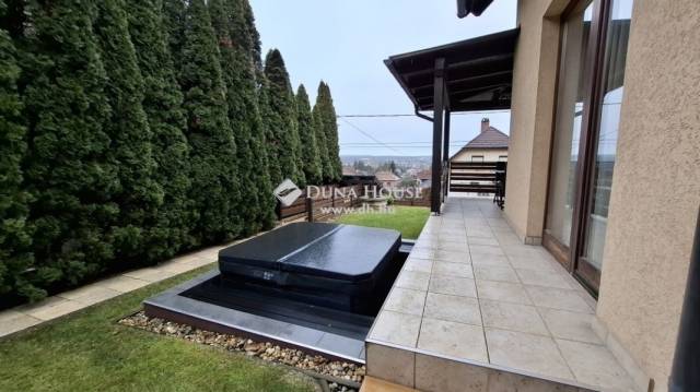 Felújított, 2 szint, gázcirkó, padlófűtés, napelem, klíma, iker ház, Gödöllő - Gödöllő - Ikerház 24