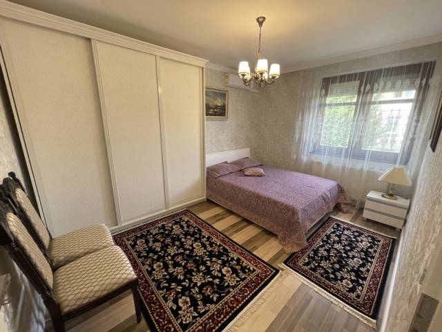 Ligetben eladó 175 m2 es újszerű sorház - Debrecen - Eladó ház, Lakás 9