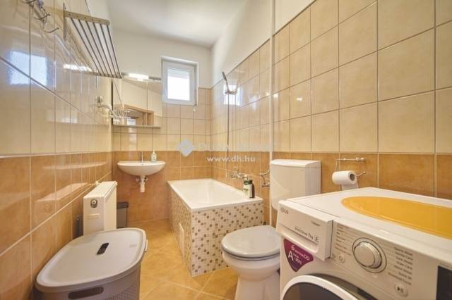 Eladó lakás, Budapest 18. ker. - Budapest XVIII. kerület - Tégla lakás 25