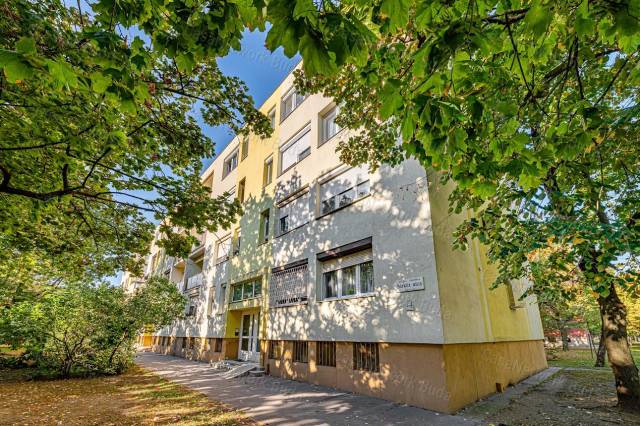 ALSÓRÁKOSON ELADÓ felújított lakás! - Budapest XIV. kerület - Eladó ház, Lakás 2