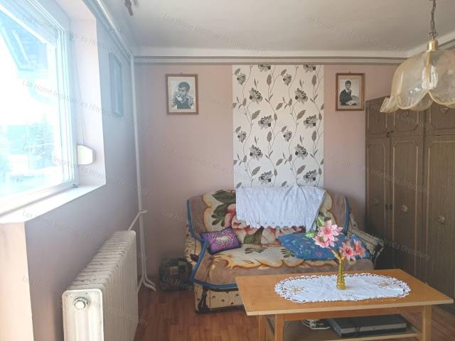 Oroszlány Borbála telep csendes utcájában családi ház eladó! - Oroszlány - Eladó ház, Lakás 5