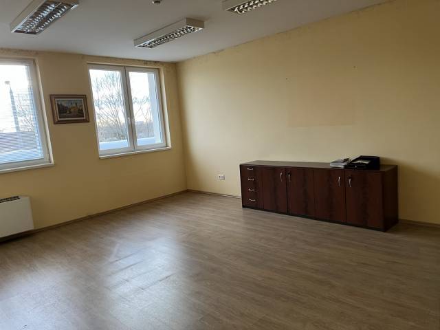 Eladó irodaépület Debrecen - Debrecen - Iroda, Kereskedelmi célú ingatlan 28