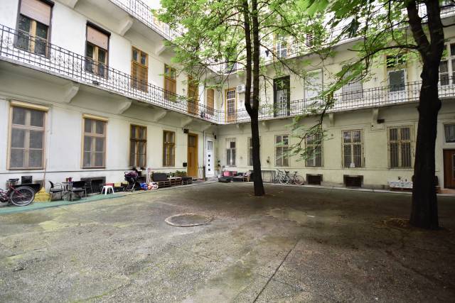 Eladó 50 m2-es téglalakás Budapest VIII. kerület - Budapest VIII. kerület - Eladó ház, Lakás 6