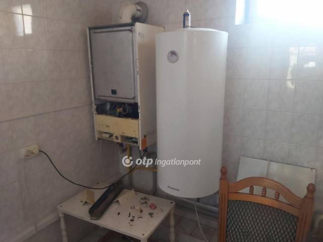 Eladó 1169 m2-es hotel, panzió Hajdúszoboszló, üdülő övezet - Hajdúszoboszló, üdülő övezet - Szálloda, Hotel, Panzió 23