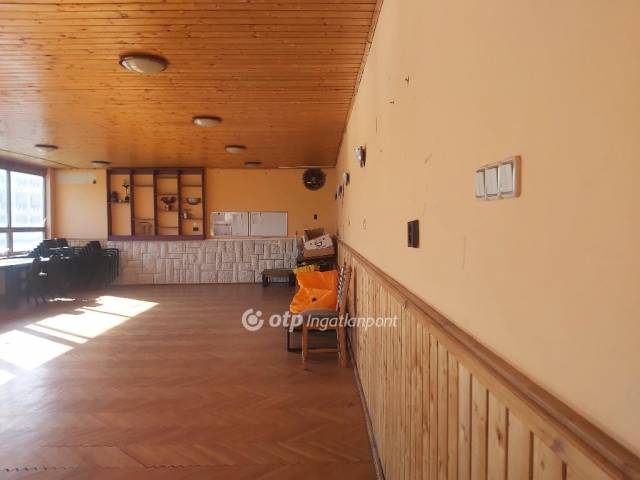 Eladó 1169 m2-es hotel, panzió Hajdúszoboszló, üdülő övezet - Hajdúszoboszló, üdülő övezet - Szálloda, Hotel, Panzió 13