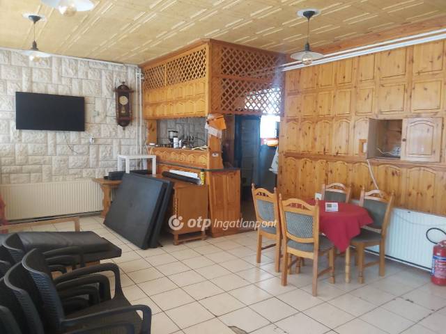 Eladó 1169 m2-es hotel, panzió Hajdúszoboszló, üdülő övezet - Hajdúszoboszló, üdülő övezet - Szálloda, Hotel, Panzió 12