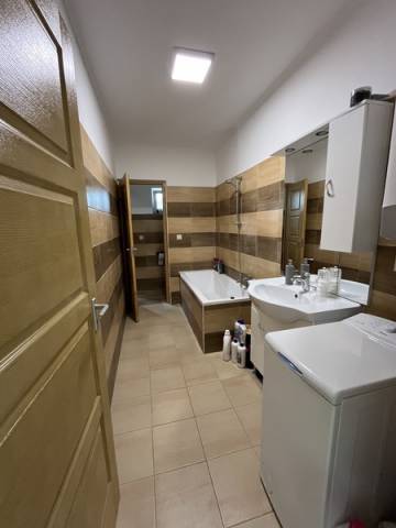 Debrecen a Fancsika tó közelében 84 m2- es ház tanyával elad - Debrecen - Eladó ház, Lakás 1