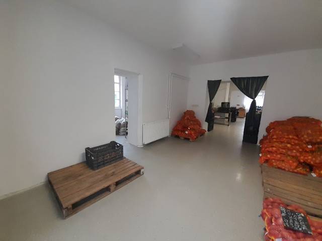 Eladó 90 m2-es üzlethelyiség Orosháza, Móricz Zsigmond utca - Orosháza, Móricz Zsigmond utca - Üzlethelyiség 9