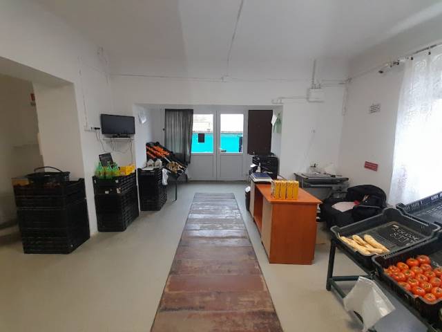 Eladó 90 m2-es üzlethelyiség Orosháza, Móricz Zsigmond utca - Orosháza, Móricz Zsigmond utca - Üzlethelyiség 5