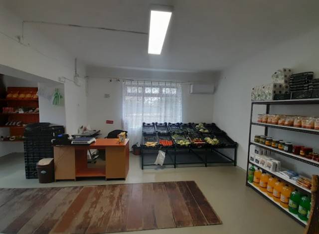 Eladó 90 m2-es üzlethelyiség Orosháza, Móricz Zsigmond utca - Orosháza, Móricz Zsigmond utca - Üzlethelyiség 4