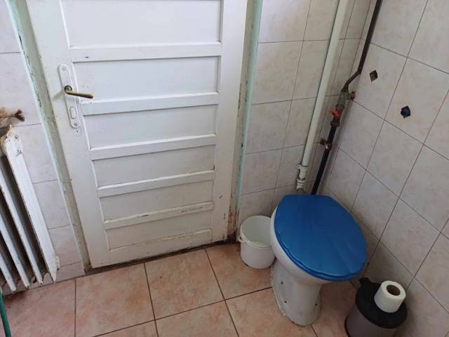 Eladó 90 m2-es üzlethelyiség Orosháza, Móricz Zsigmond utca - Orosháza, Móricz Zsigmond utca - Üzlethelyiség 23