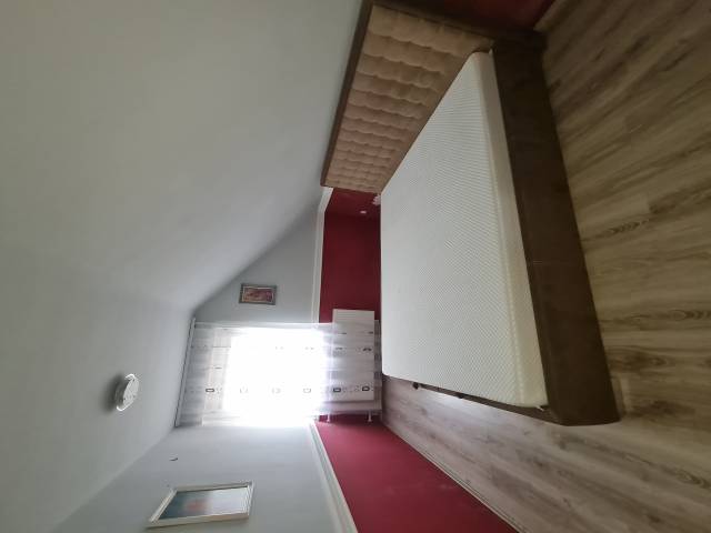 Eladó 205 m2-es családi ház Debrecen - Debrecen - Családi ház 6