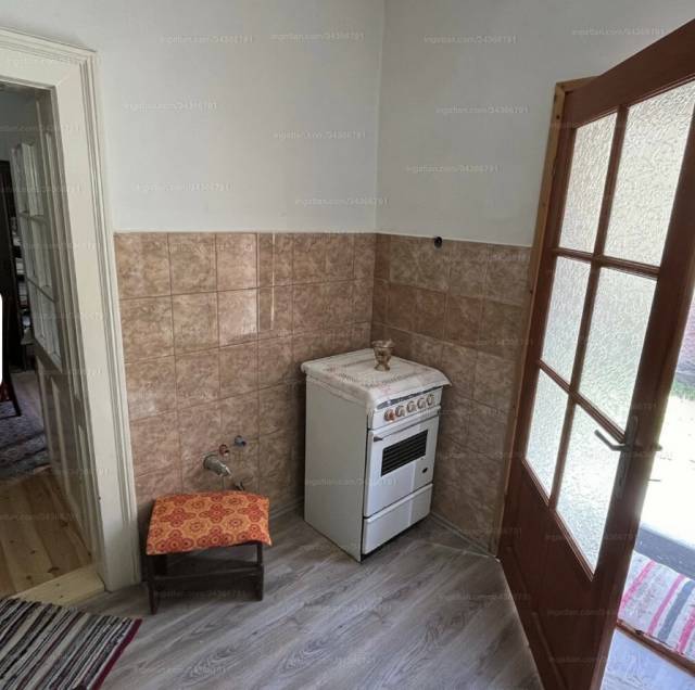 Teljesen felújított családi ház Gönyün! - Gönyű - Családi ház 9