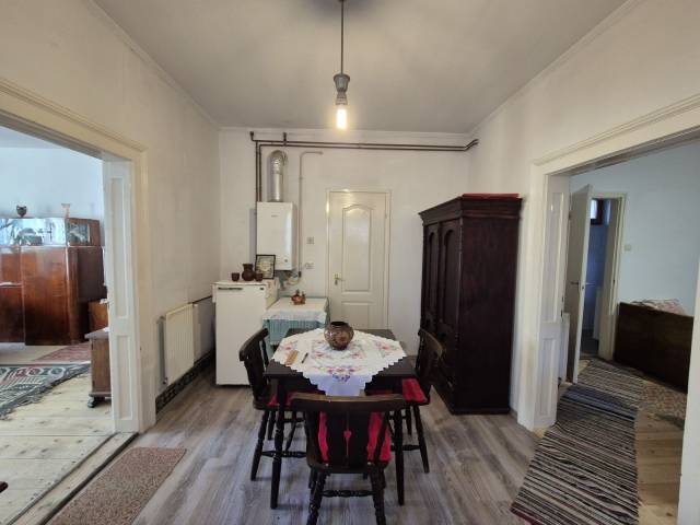 Teljesen felújított családi ház Gönyün! - Gönyű - Családi ház 21