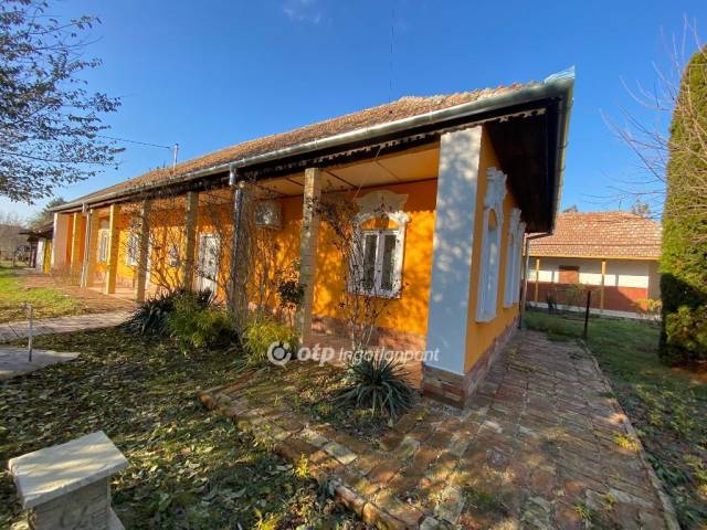 Eladó Ház, Sarud - Sarud - Családi ház 3
